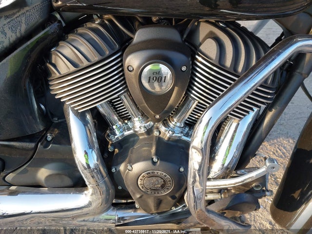 2024 INDIAN MOTORCYCLE CO. CHIEFTAIN 56KTCBAA5R3427400 Photo 7