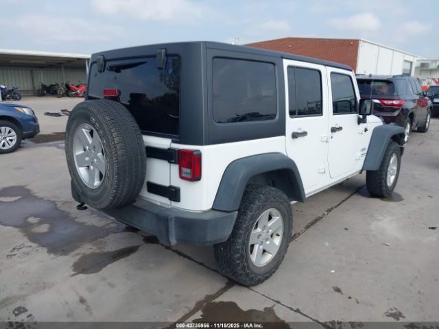 2015 JEEP WRANGLER UNLIMITED 1C4BJWDG2FL745422 Photo 3