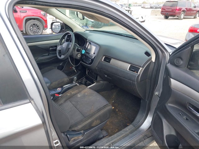 2018 MITSUBISHI OUTLANDER JA4AZ2A3XJZ010086 Photo 4