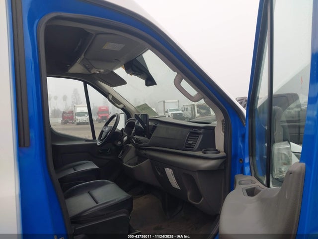 Ford Transit-250 2023 1FTBR1C86PKA10570 Image 5