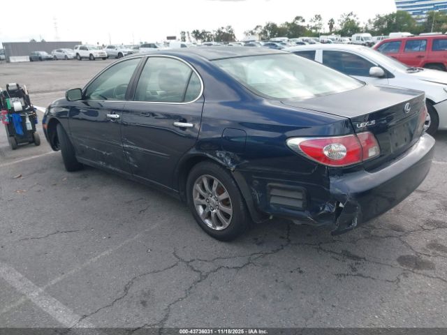 2002 LEXUS ES 300 JTHBF30G720055651 Photo 2