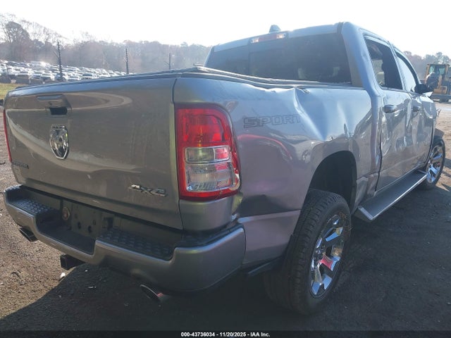 2022 RAM 1500 1C6SRFFT3NN447622 Photo 3