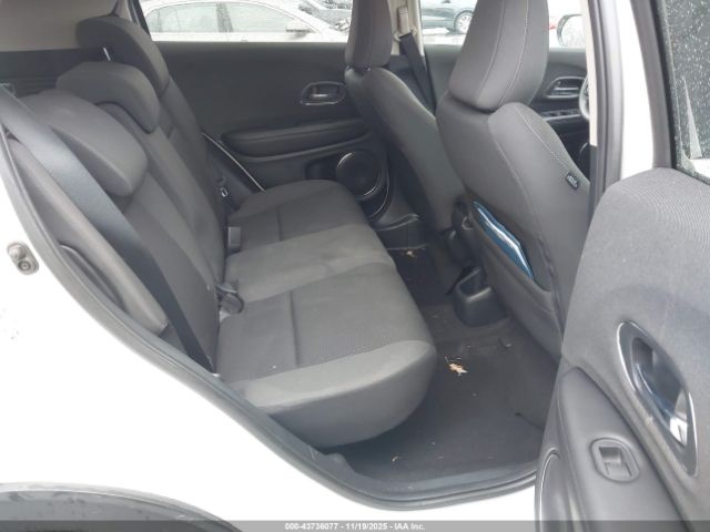 2022 HONDA HR-V 3CZRU6H58NM740635 Photo 7
