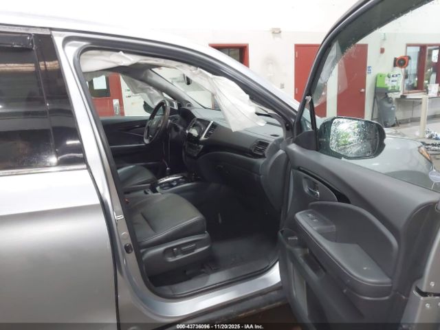 2020 HONDA RIDGELINE 5FPYK3F74LB006772 Photo 4