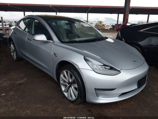 2018 TESLA MODEL 3 5YJ3E1EA1JF037454 Photo 0