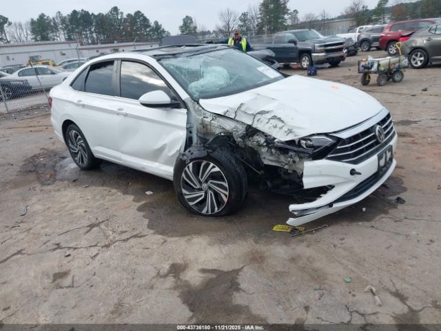 2021 VOLKSWAGEN JETTA 3VWE57BU4MM011888