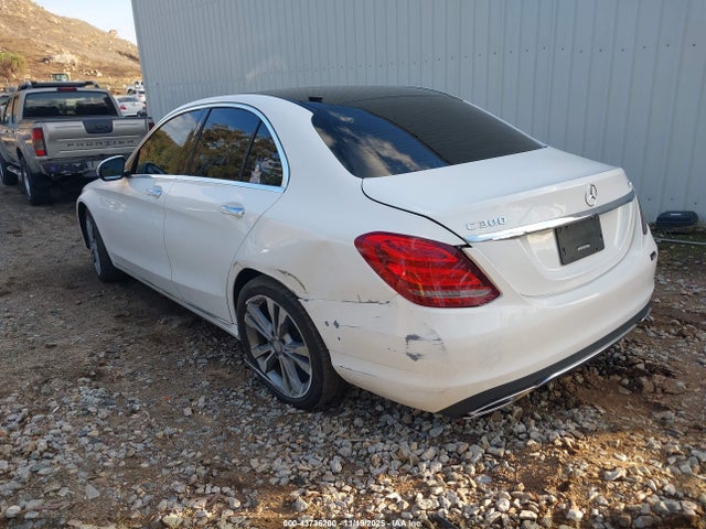 55SWF4KB5HU203993 Mercedes-Benz C 300 4matic