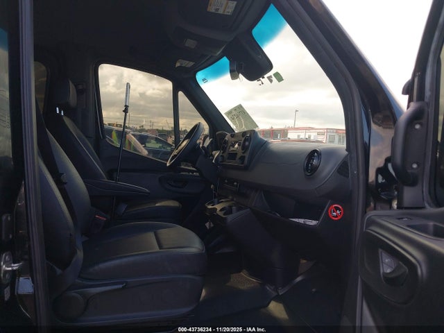 2021 Mercedes-benz Sprinter 2500 High Roof V6 მანქანა იყიდება აუქციონზე, vin: W1Z4EGHY1MT079678, აუქციონის ნომერი: 43736234