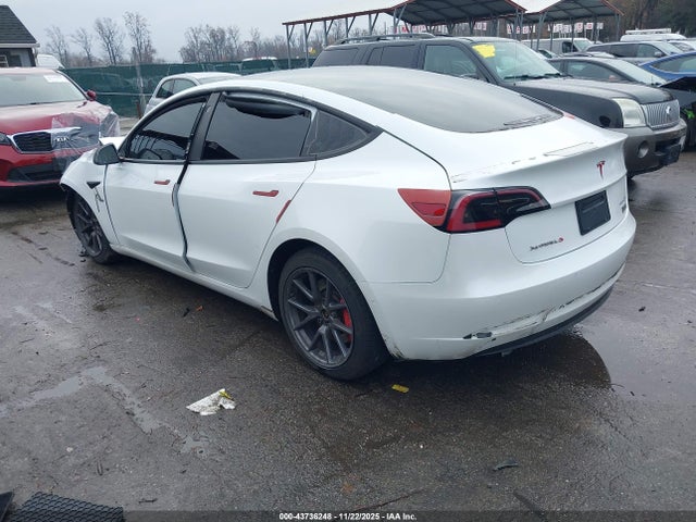 2021 TESLA MODEL 3 5YJ3E1EB2MF981504 Photo 2