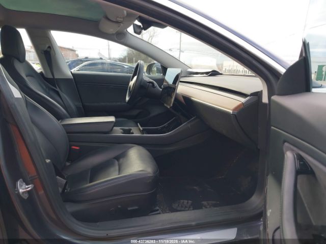 2018 TESLA MODEL 3 5YJ3E1EB8JF132506 Photo 4