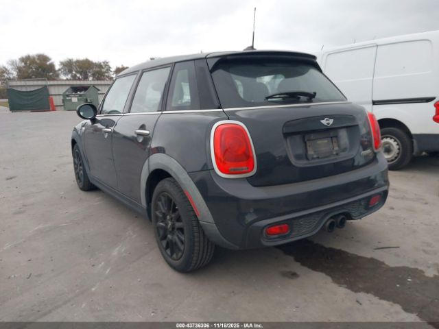 2017 MINI HARDTOP WMWXU3C55H2D33032 Photo 2