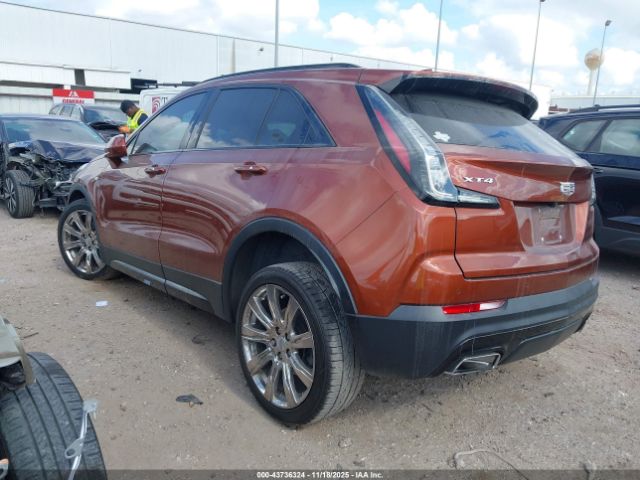 2019 CADILLAC XT4 1GYFZER45KF127047 Photo 2