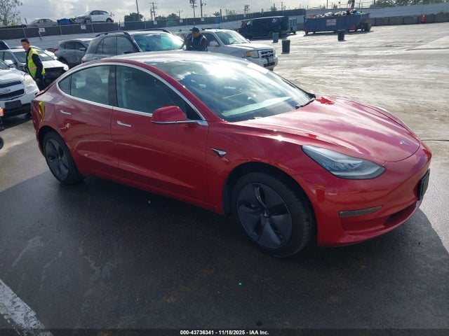 2018 TESLA MODEL 3 5YJ3E1EB8JF120016 Photo 0