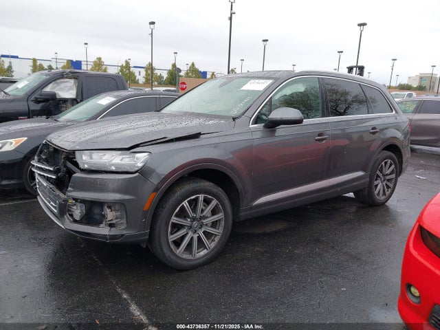 2019 AUDI Q7 WA1VAAF72KD030443 Photo 1