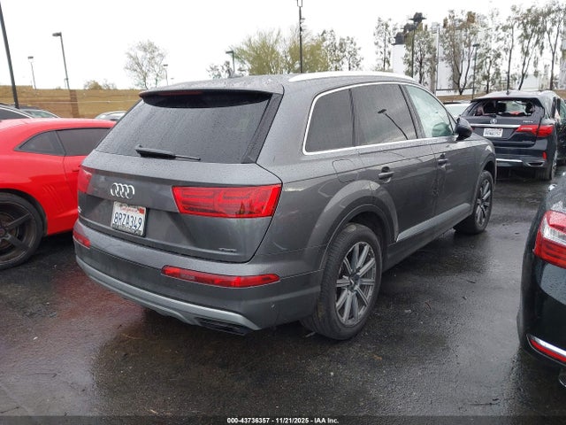 2019 AUDI Q7 WA1VAAF72KD030443 Photo 3