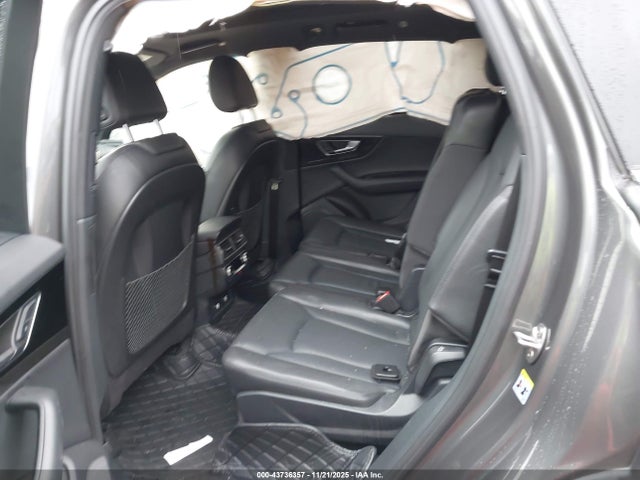 2019 AUDI Q7 WA1VAAF72KD030443 Photo 7