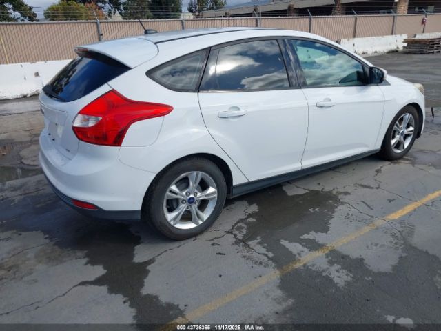 2014 FORD FOCUS 1FADP3K24EL260748 Photo 3