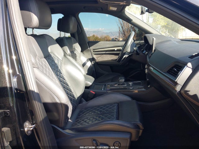 2019 AUDI SQ5 WA1B4AFYXK2027174 Photo 4