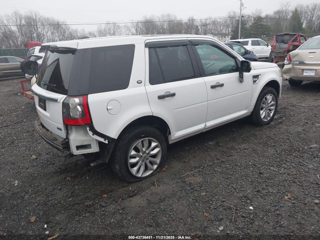 2012 LAND ROVER LR2 SALFR2BN8CH284478 Photo 3