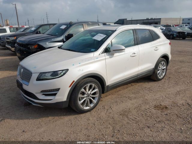 2019 LINCOLN MKC 5LMCJ2C91KUL27818 Photo 1