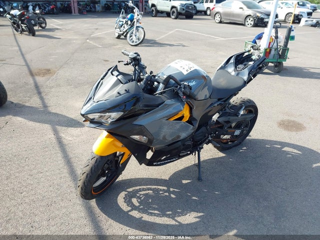 JKAEXKG18JDA02078 Kawasaki EX400