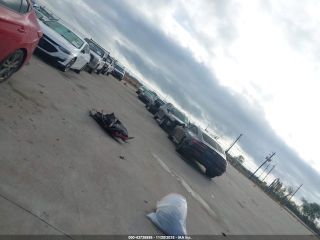 5NPD84LF5JH327063 Hyundai ELANTRA SEL
