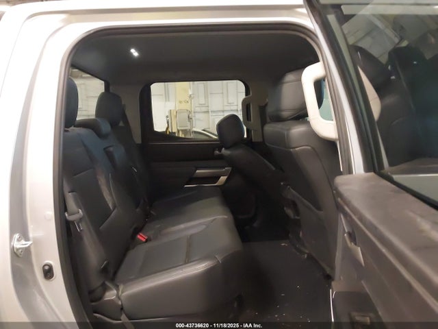 Toyota Tundra Sr5 2022 5TFLA5EC6NX010833 Image 8