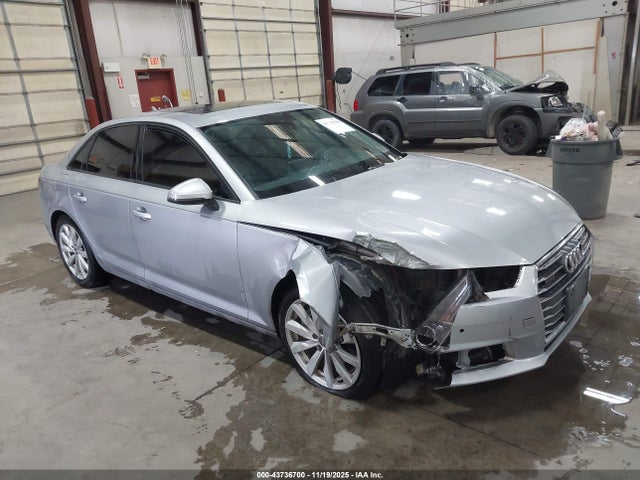 2017 AUDI A4 WAUANAF4XHN007782 Photo 0