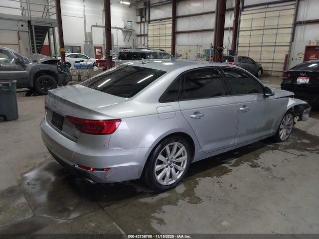2017 AUDI A4 WAUANAF4XHN007782 Photo 3