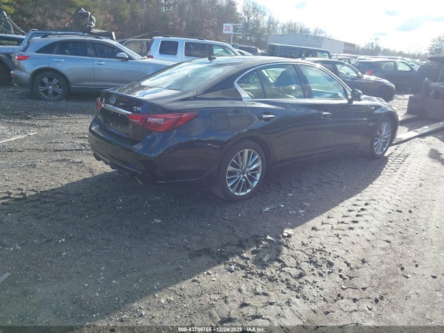43736755 :رقم المزاد ، JN1EV7AR3JM610114 vin ، 2018 Infiniti Q50 3.0t Luxe مزاد بيع
