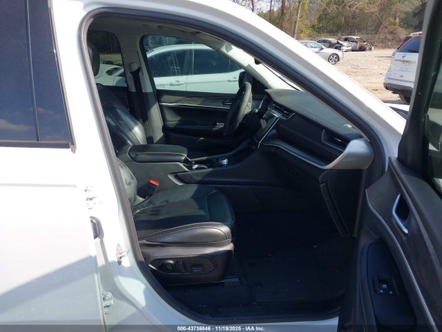 2023 JEEP GRAND CHEROKEE 1C4RJGBG8PC509687 Photo 4