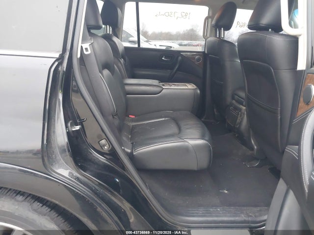 JN8AZ2NE5H9154368 Infiniti QX80