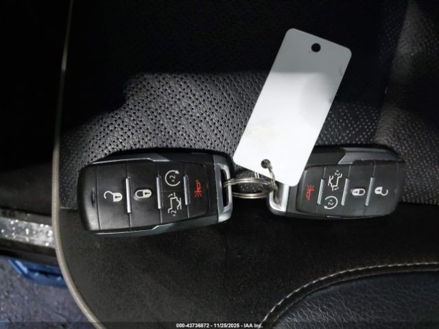 2022 RAM 1500 1C6SRFRT5NN252875 Photo 10