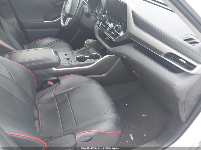 Продажа на аукционе авто 2023 Toyota Highlander Le, vin: 5TDKDRAH4PS026520, номер лота: 43736874
