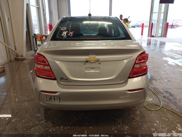 1G1JD5SHXJ4123252 Chevrolet Sonic Lt Auto
