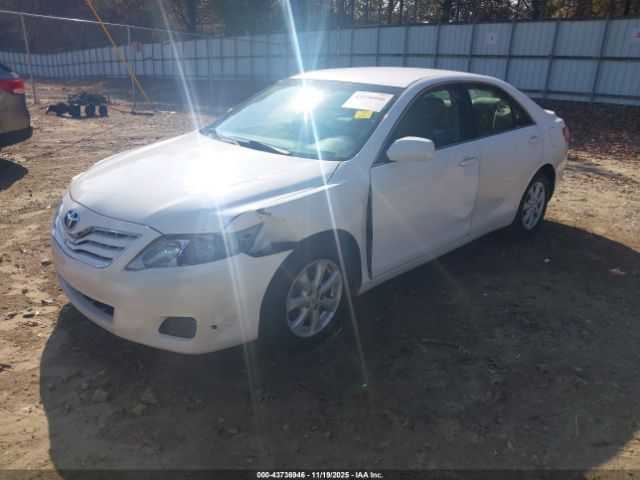 2011 TOYOTA CAMRY 4T1BF3EK4BU757784 Photo 1