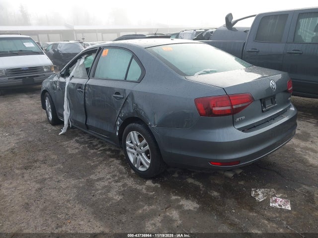 43736964 :رقم المزاد ، 3VW2B7AJ7JM234067 vin ، 2018 Volkswagen Jetta 1.4t S مزاد بيع