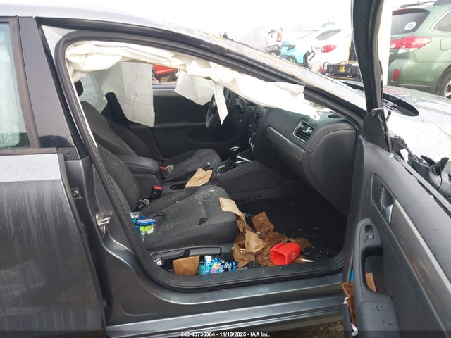 43736964 :رقم المزاد ، 3VW2B7AJ7JM234067 vin ، 2018 Volkswagen Jetta 1.4t S مزاد بيع