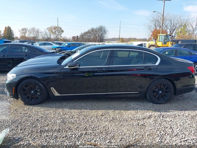 43737016 :رقم المزاد ، WBA7F2C59GG420046 vin ، 2016 Bmw 750i Xdrive مزاد بيع