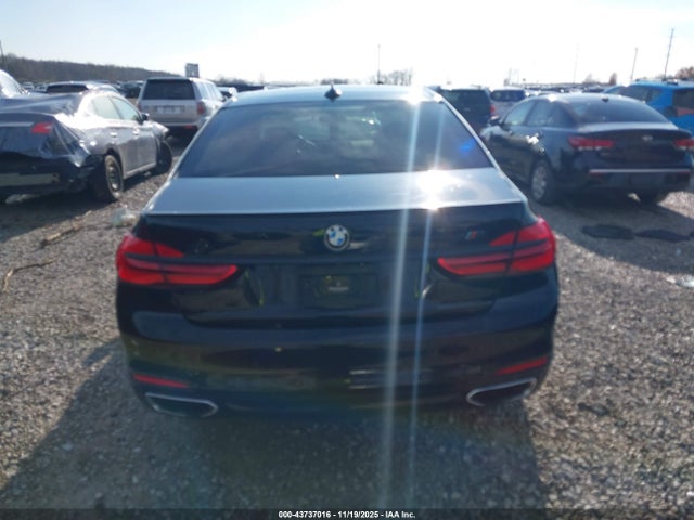 43737016 :رقم المزاد ، WBA7F2C59GG420046 vin ، 2016 Bmw 750i Xdrive مزاد بيع