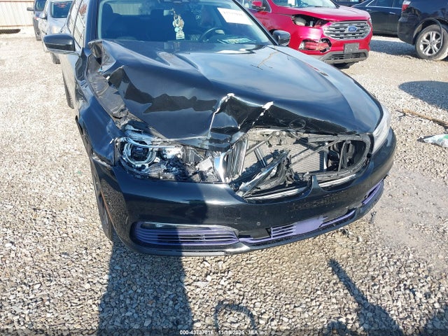 2016 BMW 750I WBA7F2C59GG420046 Photo 5