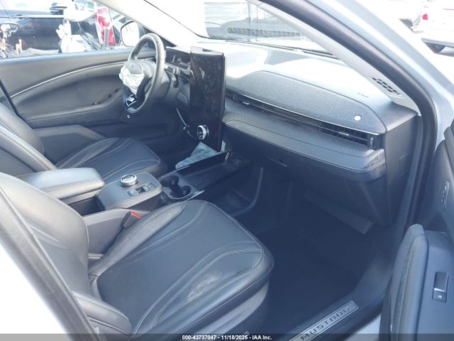 2022 FORD MUSTANG MACH-E 3FMTK3RM9NMA49759 Photo 4