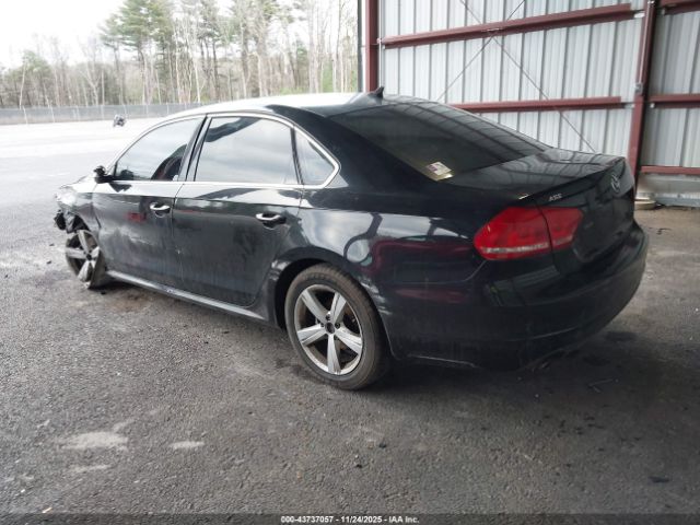 2012 VOLKSWAGEN PASSAT 1VWBP7A35CC052178 Photo 2