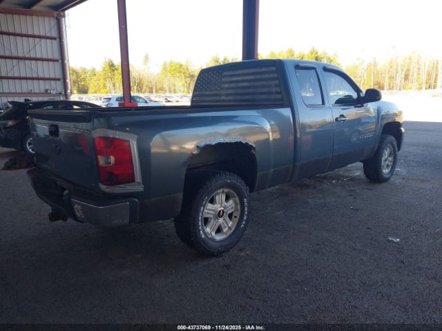 2011 CHEVROLET SILVERADO 1500 1GCRKSE35BZ129446 Photo 3