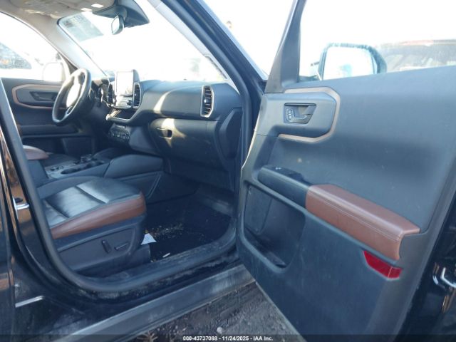 2021 FORD BRONCO SPORT 3FMCR9C6XMRA91657 Photo 4