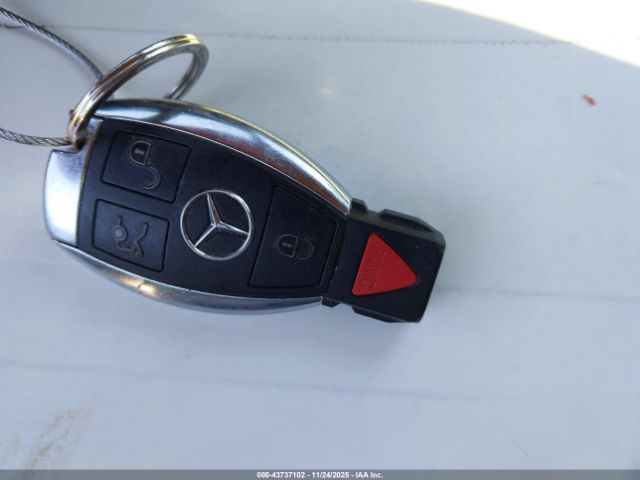 2017 MERCEDES-BENZ AMG C 63 WDDWK8GB3HF481239 Photo 10