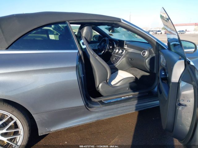 2017 MERCEDES-BENZ AMG C 63 WDDWK8GB3HF481239 Photo 4