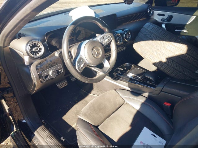 43737153 :رقم المزاد ، W1K3G5BB9LJ231231 vin ، 2020 Mercedes-benz Amg A 35 4matic مزاد بيع