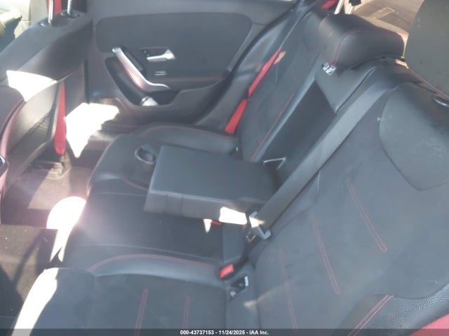 43737153 :رقم المزاد ، W1K3G5BB9LJ231231 vin ، 2020 Mercedes-benz Amg A 35 4matic مزاد بيع