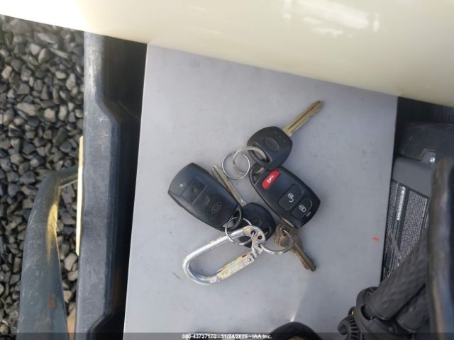 2010 KIA SEDONA KNDMG4C32A6357320 Photo 10